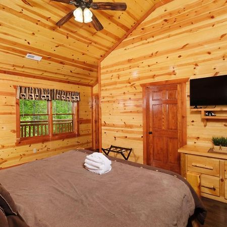 Emerald And Evergreen At Sherwood Gatlinburg Exterior foto